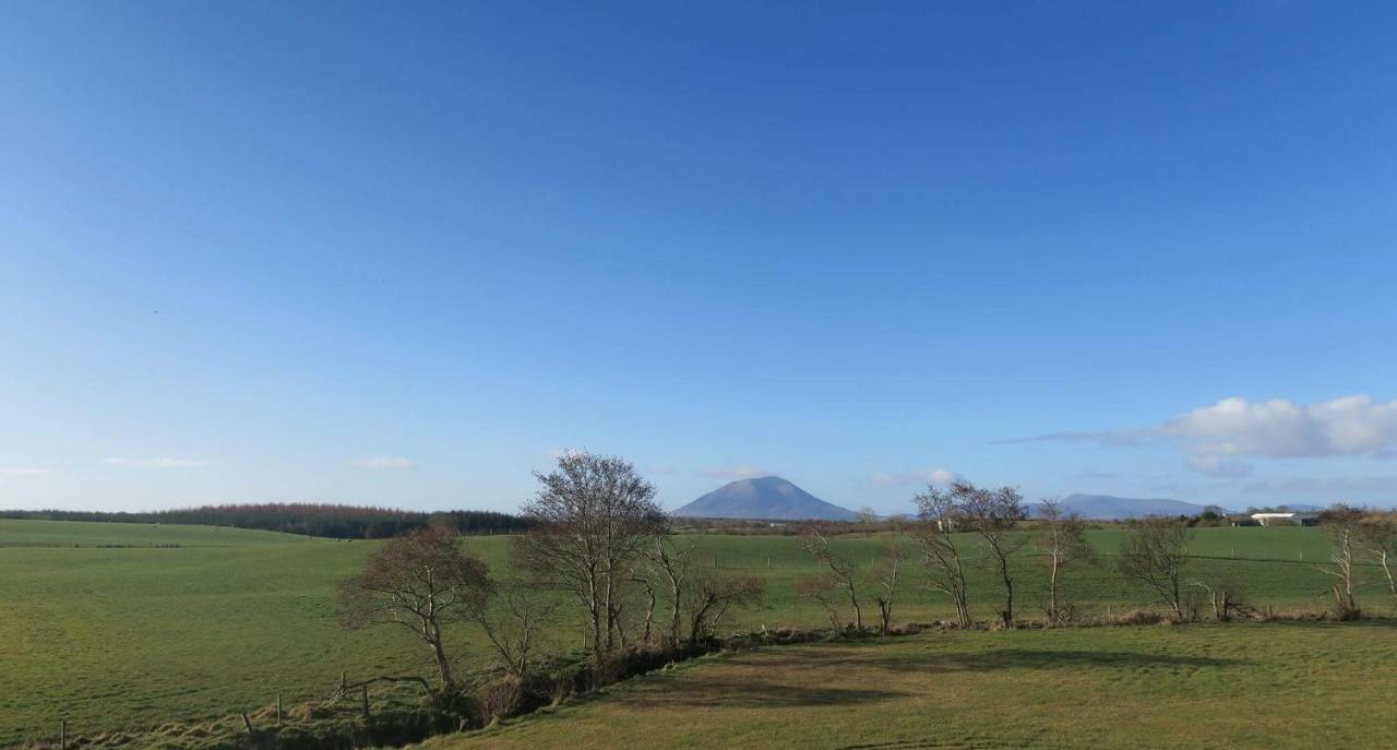 Thistledown - Ballina - Crossmolina - County Mayo - Sleeps 8 - Sister Property To Inglewood מראה חיצוני תמונה