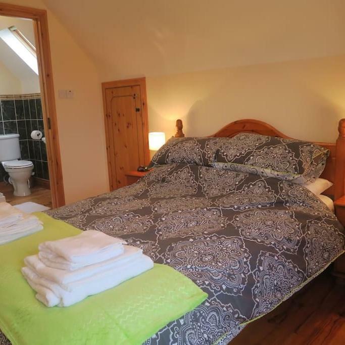 Thistledown - Ballina - Crossmolina - County Mayo - Sleeps 8 - Sister Property To Inglewood מראה חיצוני תמונה